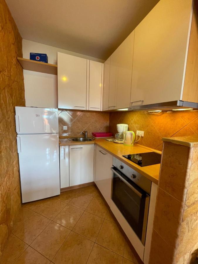 Apartment Jakasa Trogir Exterior foto