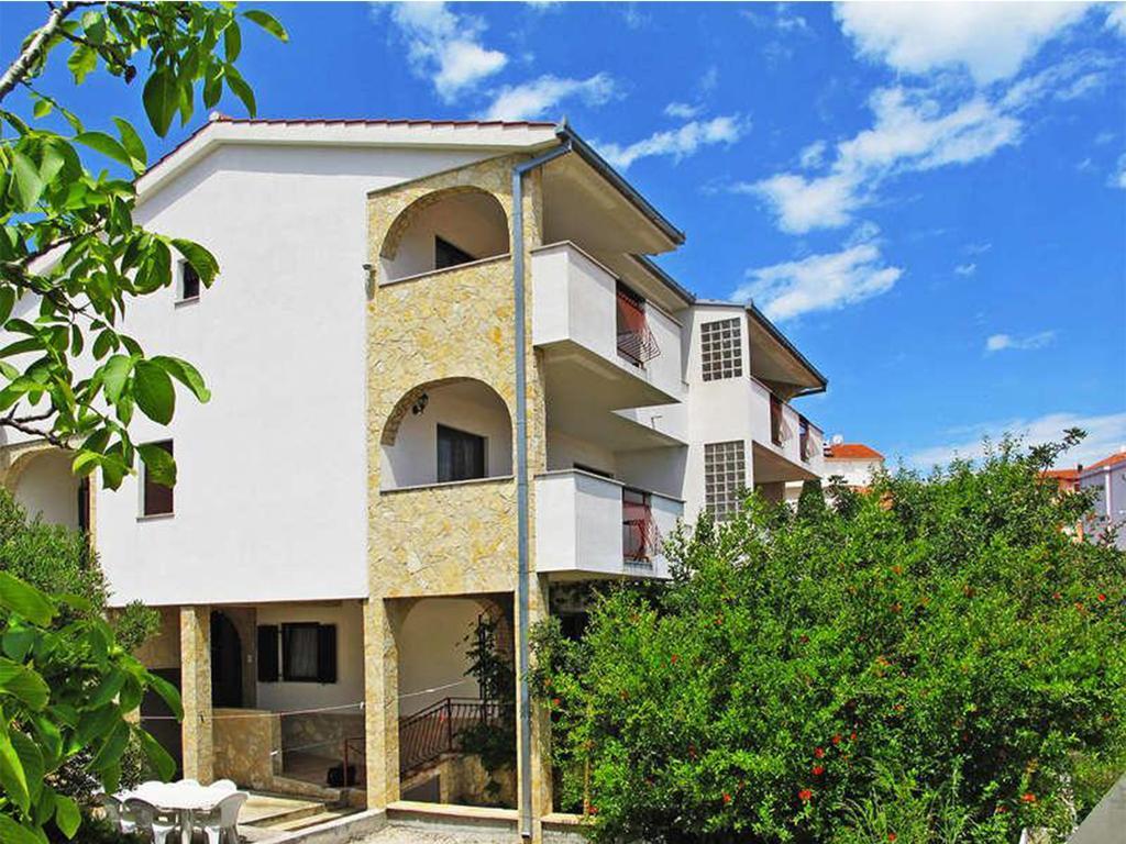 Apartment Jakasa Trogir Habitación foto